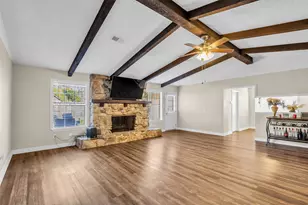 4801 Summer Ln, Baytown, TX 77521 - Photo 4