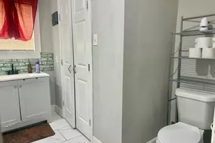 19 4th Ave N, Texas City, TX 77590 - Photo 18