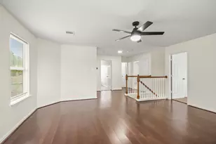 255 Silky Leaf Dr, Houston, TX 77073 - Photo 14