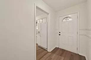 28700 Waikiki Ln, Conroe, TX 77356 - Photo 8