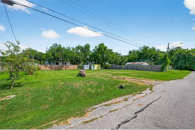 608 Maiden Lane, Richmond, TX 77469 - Photo 4