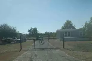 96 River Valley, Rio Frio, TX 78879 - Photo 2