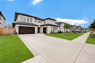 5111 Maumee River Dr, Sugar Land, TX 77479 - Photo 2