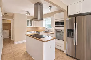 14119 Cherry Mound Dr, Houston, TX 77077 - Photo 12