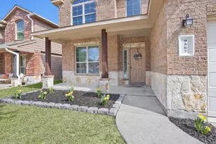 9587 E Woodmark, Conroe, TX 77304 - Photo 2