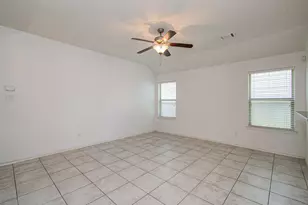 13822 Roman Ridge Ln, Houston, TX 77047 - Photo 6