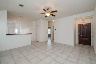 13822 Roman Ridge Ln, Houston, TX 77047 - Photo 4
