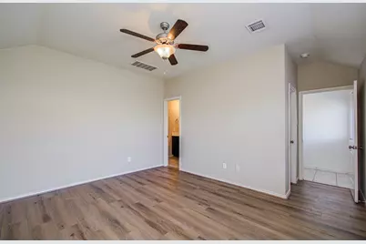 13822 Roman Ridge Lane, Houston, TX 77047 - Photo 20