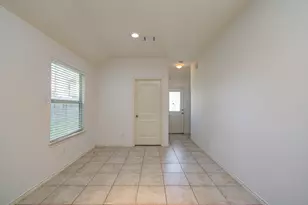 13822 Roman Ridge Ln, Houston, TX 77047 - Photo 16