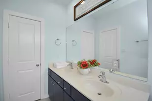 5411 Lindsay Ln, Houston, TX 77011 - Photo 28