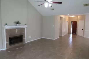 10139 Cedaredge Dr, Houston, TX 77064 - Photo 6