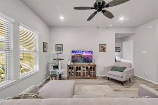 308 Pacos Dr, Huntsville, TX 77340 - Photo 14