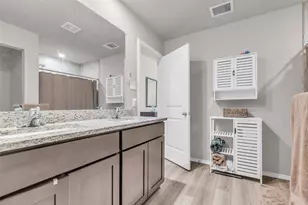 308 Pacos Dr, Huntsville, TX 77340 - Photo 16