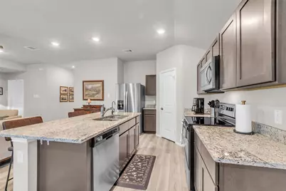 308 Pacos Drive, Huntsville, TX 77340 - Photo 6