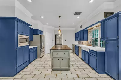 2111 Riverside Drive, League City, TX 77573 - Photo 12