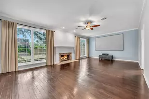 2111 Riverside Dr, League City, TX 77573 - Photo 6
