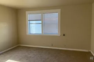 507 E 2nd St, Sweeny, TX 77480 - Photo 2