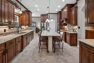 546 Meadowlark Ln, Winnie, TX 77665 - Photo 12