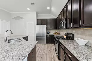 14303 Brody Falls Ct, Houston, TX 77044 - Photo 10