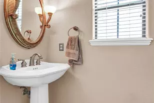 208 River Oaks Dr, Lake Jackson, TX 77566 - Photo 16