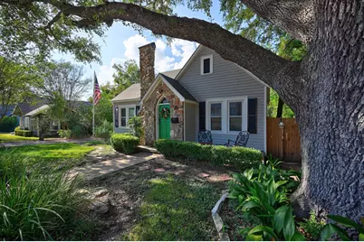 103 E Val Verde Street, Brenham, TX 77833 - Photo 2