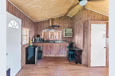 26 W Austin Street, Bellville, TX 77418 - Photo 34