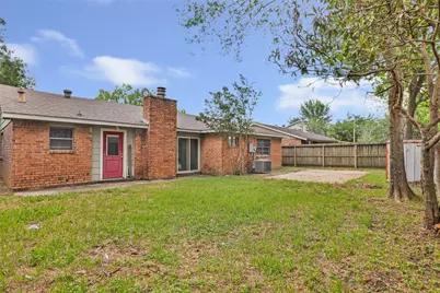 8415 Apothecary Lane, Houston, TX 77064 - Photo 4