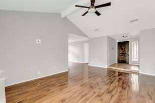 8415 Apothecary Ln, Houston, TX 77064 - Photo 8