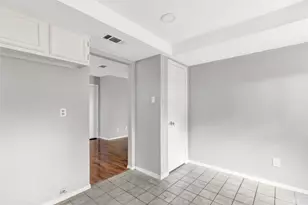 8415 Apothecary Ln, Houston, TX 77064 - Photo 12