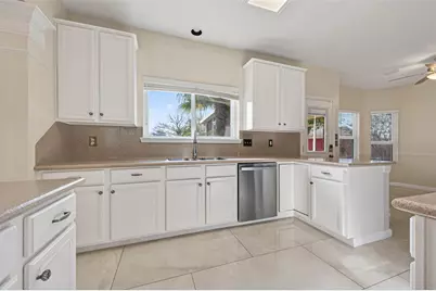 6710 Creek Village Drive, Katy, TX 77449 - Photo 18
