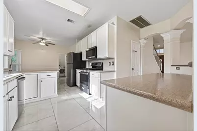 6710 Creek Village Drive, Katy, TX 77449 - Photo 14