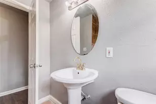 10306 Cheeves Dr, Houston, TX 77016 - Photo 12
