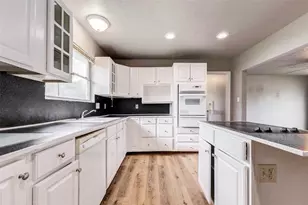 10306 Cheeves Dr, Houston, TX 77016 - Photo 16