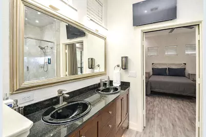 1901 Post Oak Boulevard #1501, Houston, TX 77056 - Photo 12