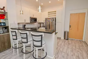 1901 Post Oak Blvd, Houston, TX 77056 - Photo 6