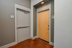 1901 Post Oak Blvd, Houston, TX 77056 - Photo 20