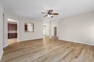 6810 Oaken Gate Way, Humble, TX 77338 - Photo 4