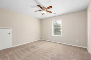 6810 Oaken Gate Way, Humble, TX 77338 - Photo 14