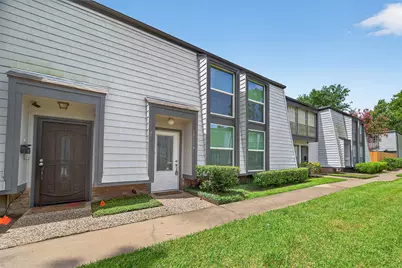 10174 Beekman Place Drive, Houston, TX 77043 - Photo 1