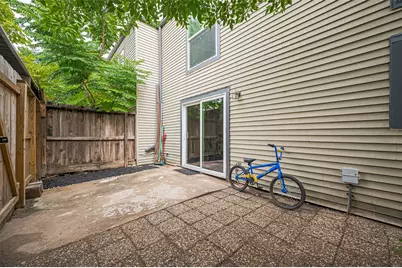 10174 Beekman Place Drive, Houston, TX 77043 - Photo 26