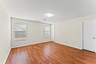 9231 Grove Haven Dr, Houston, TX 77083 - Photo 10