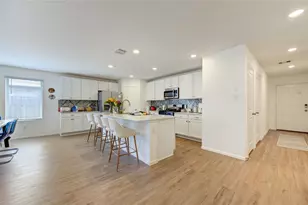27023 Breakaway Ln, Katy, TX 77493 - Photo 12