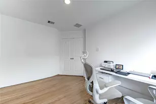 27023 Breakaway Ln, Katy, TX 77493 - Photo 10