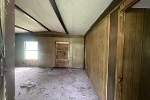 602 E Navasota St, Groesbeck, TX 76642 - Photo 10