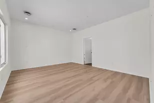 5632 Kiam St, Houston, TX 77007 - Photo 16