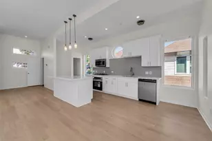 5632 Kiam St, Houston, TX 77007 - Photo 4