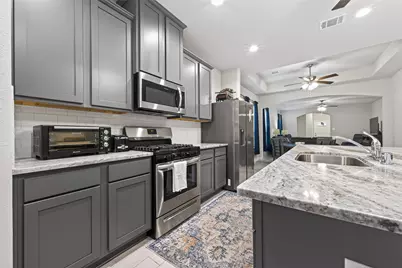 320 Emerald Thicket Lane, Houston, TX 77336 - Photo 10