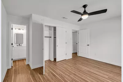 12426 Enchanted Path Drive, Houston, TX 77044 - Photo 16