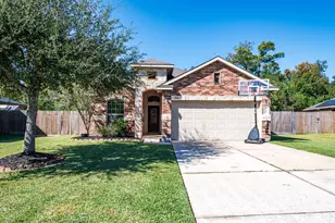 18815 Deer Trace Dr, Crosby, TX 77532 - Photo 1