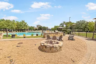 1725 Harvey Mitchell Pkwy S, College Station, TX 77840 - Photo 26